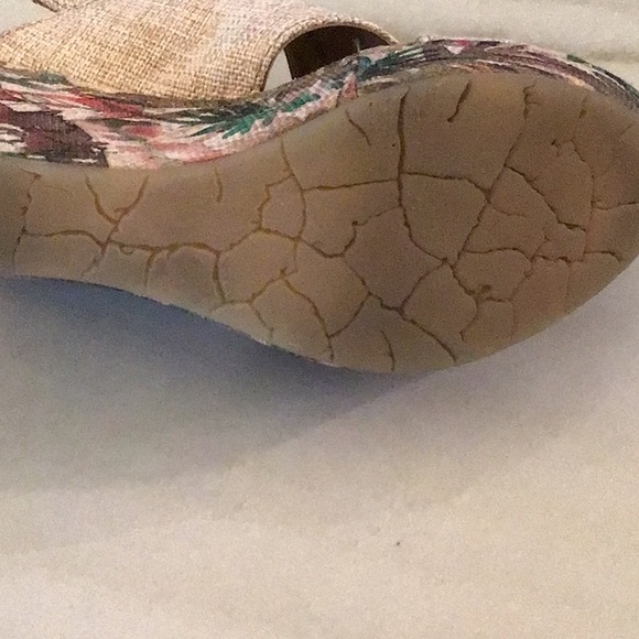 Born Shoes - Picture 3 of 6